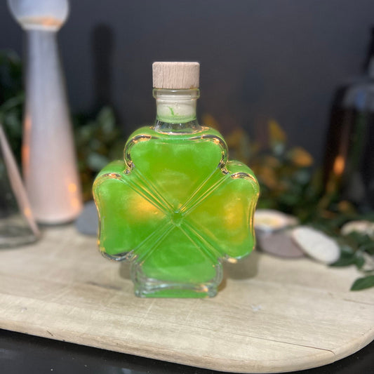 four leaf clover | Shamrock potion bottle