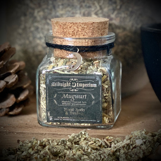 Mugwort, magical uses of mugwort, magickal uses of mugwort